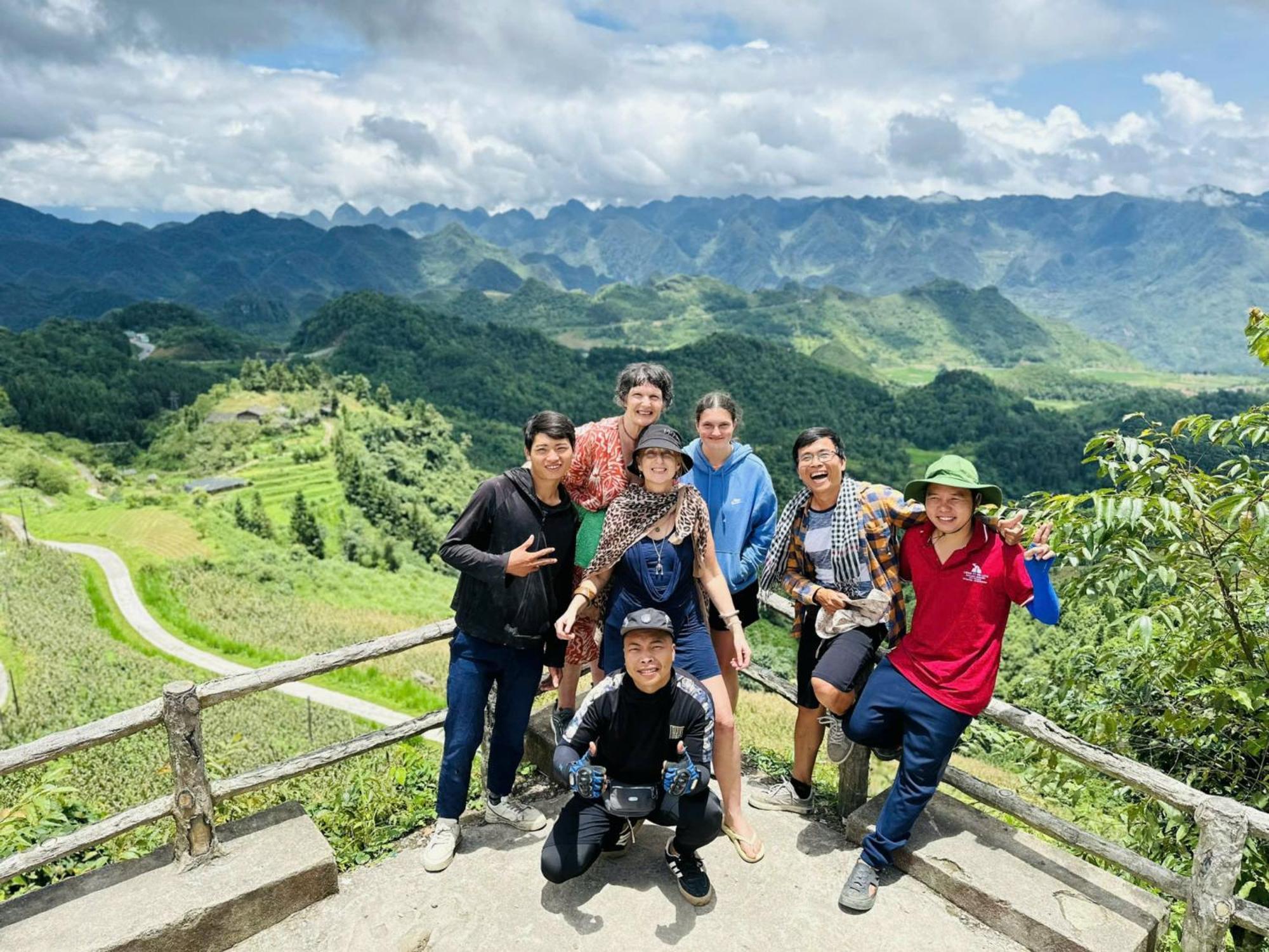 Wings Ha Giang Loop Bungalow Exteriör bild